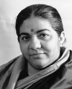 Vandana_Shiva-blackandwhite